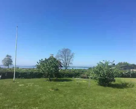 Сasa de vacaciones With Sea View